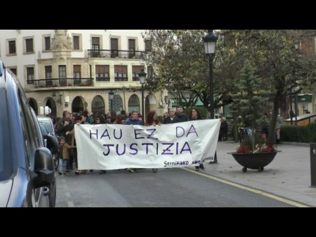 Manifestazioa izan da azaroaren 25a aldarrikatzeko